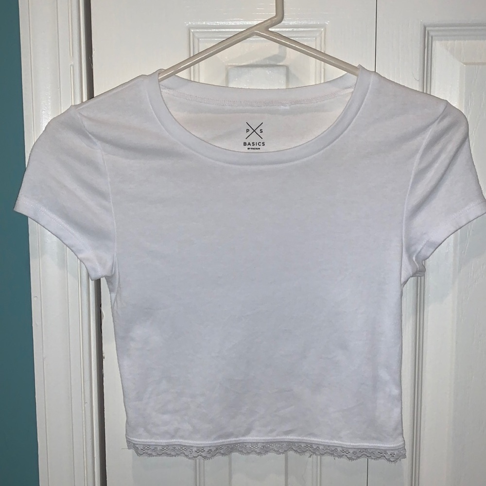 White Pacsun Crop top
